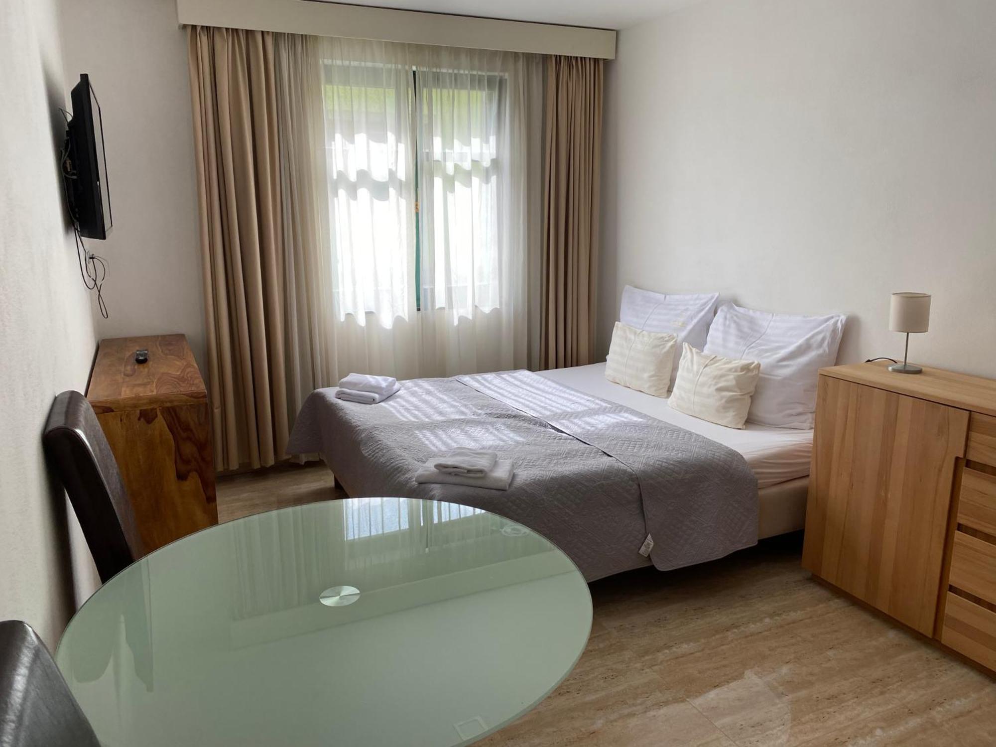 Penzion Za radnicí Valtice Habitación foto
